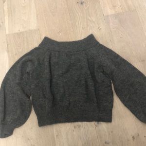 H and m off the shoulder shirt